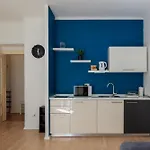Lux Centre *
